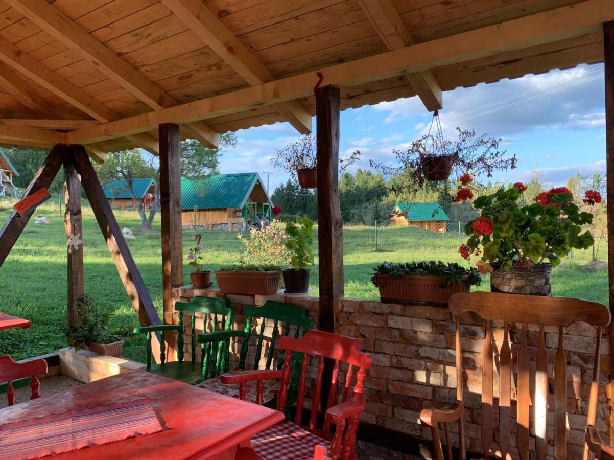 Bungalovi Mijakovici Pljevlja Exteriör bild